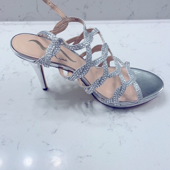 Silver Dress Heels - Picture 9 of 12